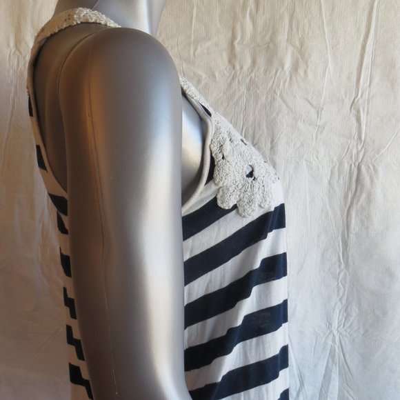 XXI White & Blue Striped Tank Top - Picture 5 of 7